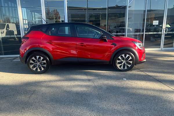 2022 Renault Captur Zen XJB