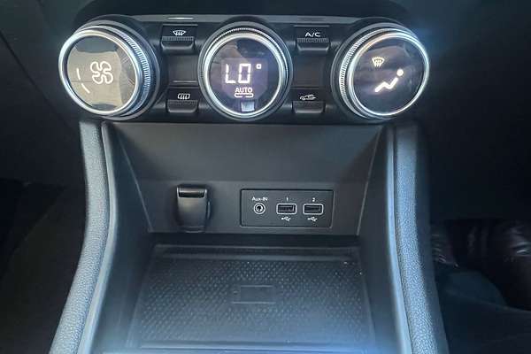 2022 Renault Captur Zen XJB