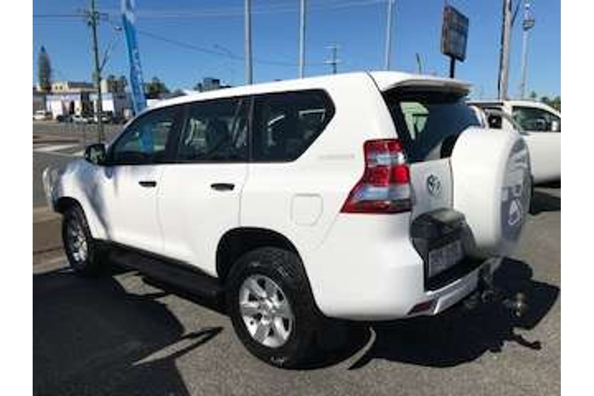 2017 Toyota Landcruiser Prado GX GDJ150R