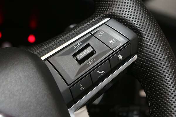 2024 Mitsubishi Outlander LS ZM