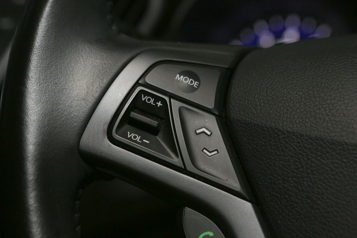 2015 Hyundai Veloster SR Turbo FS4 Series II
