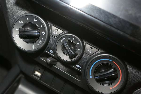 2022 Toyota Hilux Workmate TGN121R Rear Wheel Drive