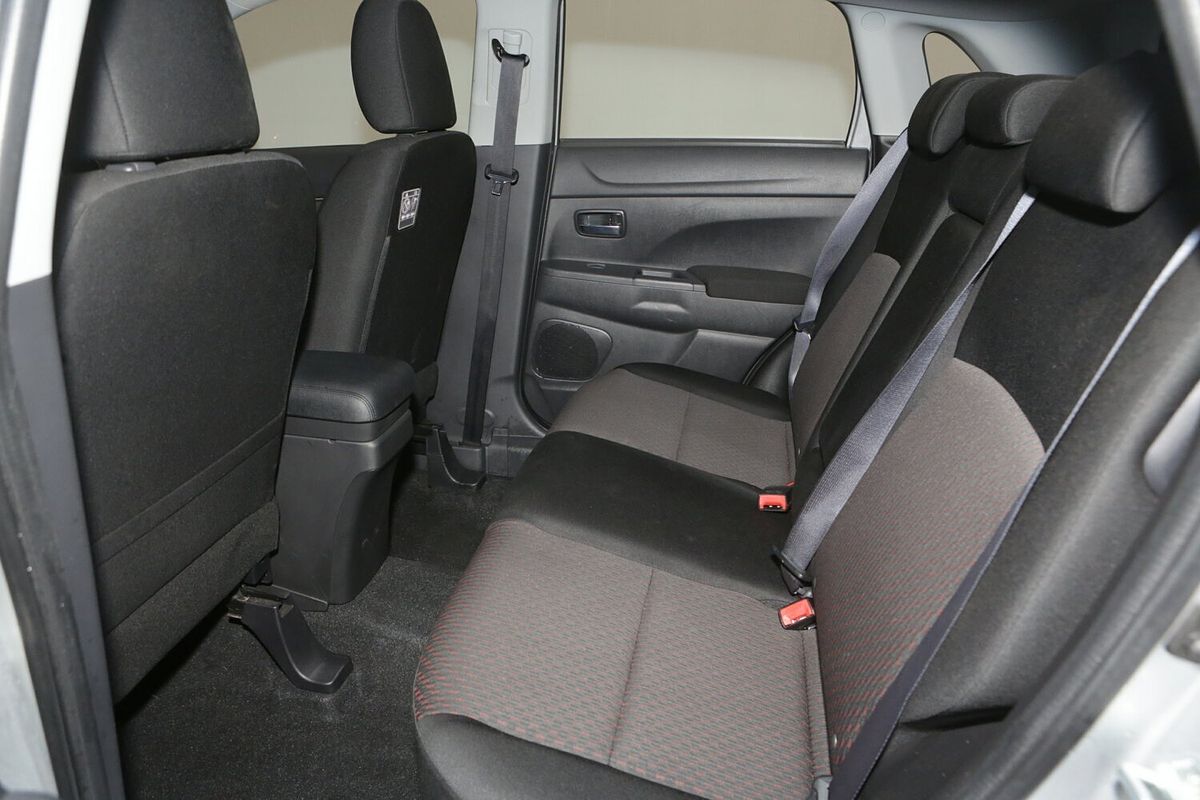 2019 Mitsubishi ASX ES XC