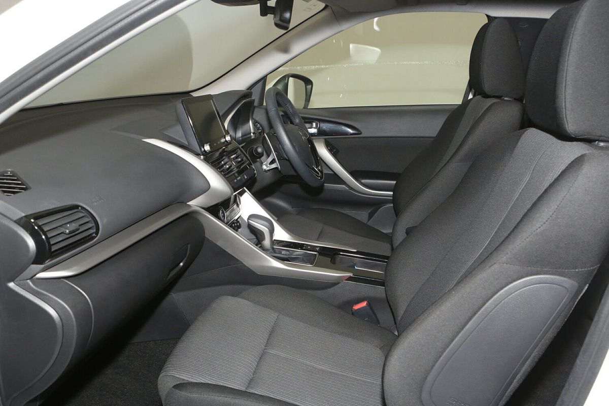 2024 Mitsubishi Eclipse Cross LS YB