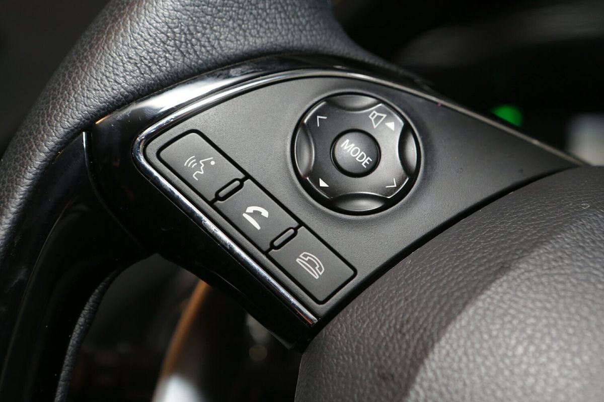 2024 Mitsubishi Eclipse Cross LS YB