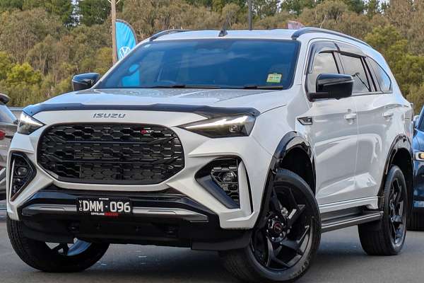 2025 Isuzu MU-X X-TERRAIN