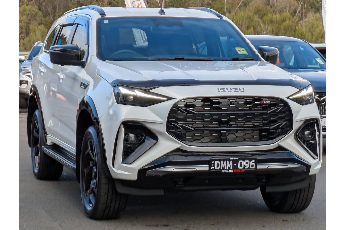 2025 Isuzu MU-X X-TERRAIN
