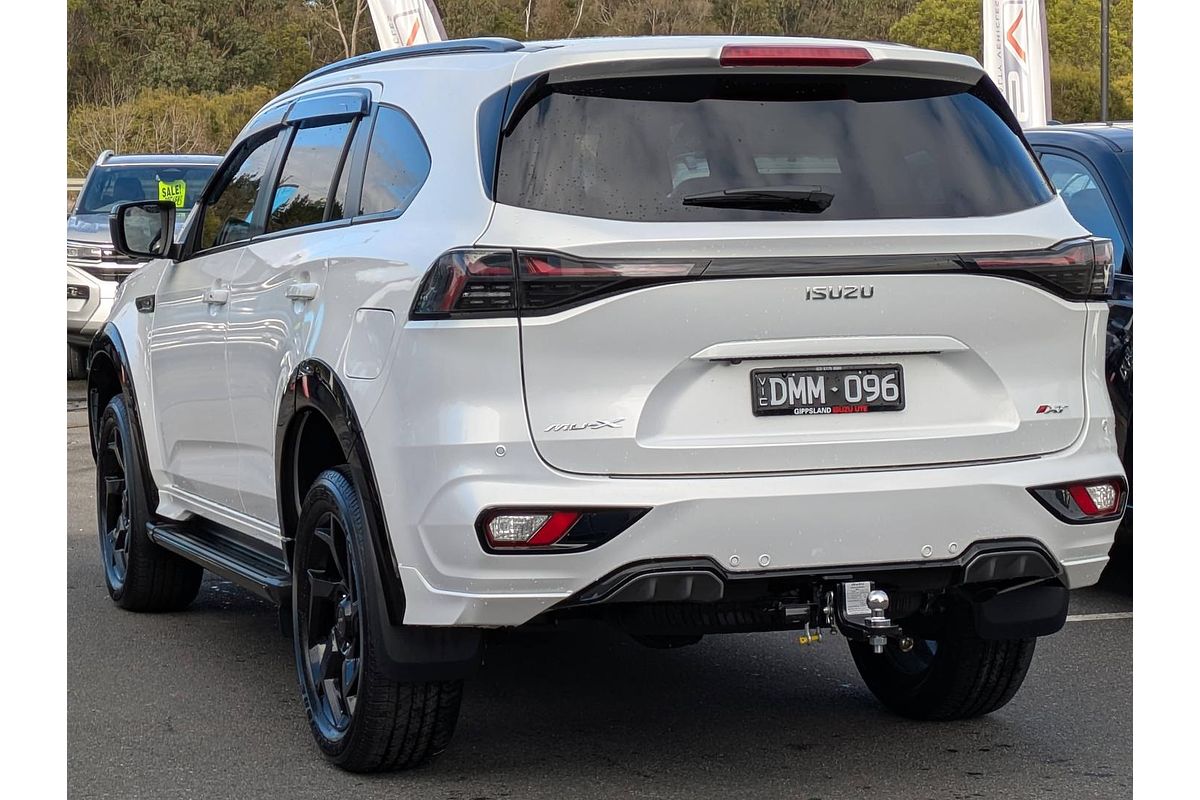 2025 Isuzu MU-X X-TERRAIN