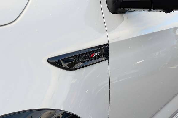 2025 Isuzu MU-X X-TERRAIN