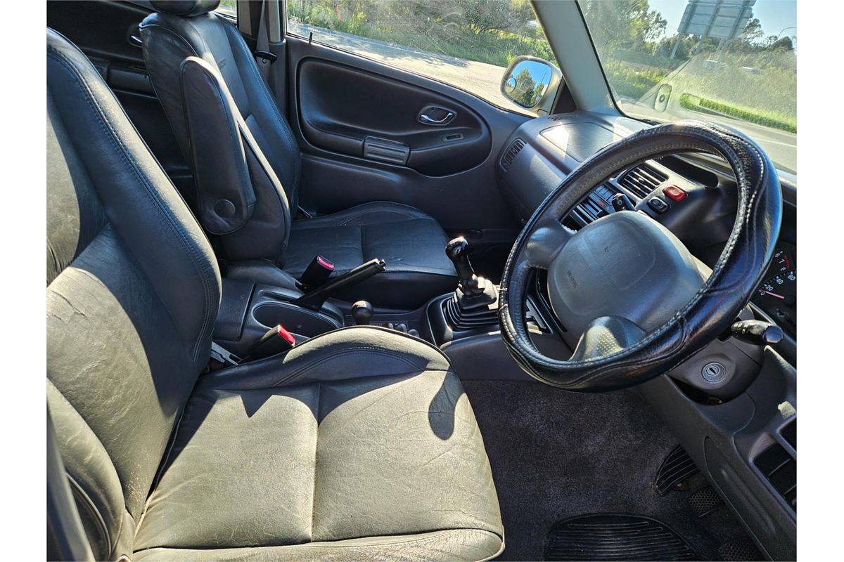 2001 Suzuki XL-7 JA
