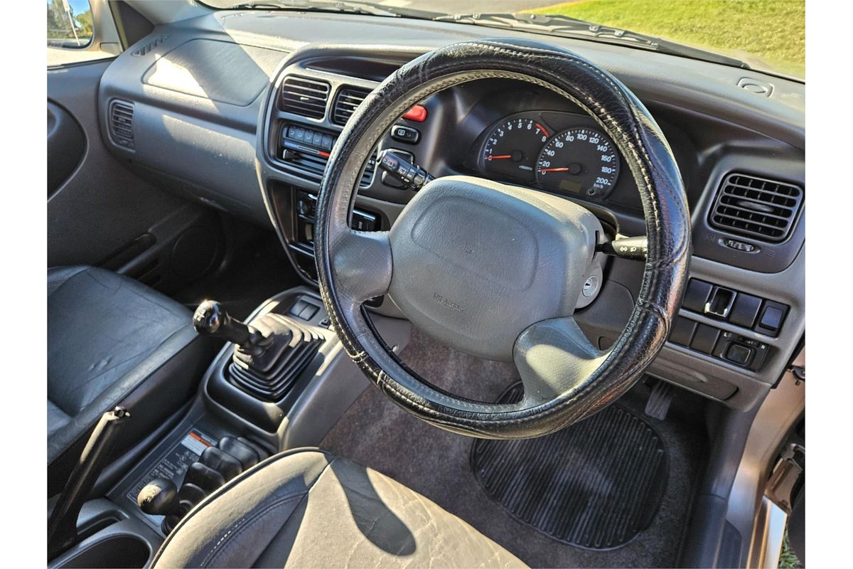 2001 Suzuki XL-7 JA