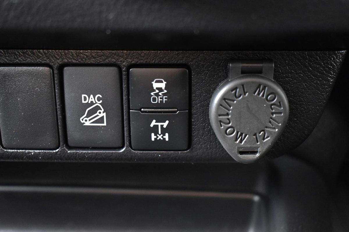 2022 Toyota Hilux SR GUN126R 4X4