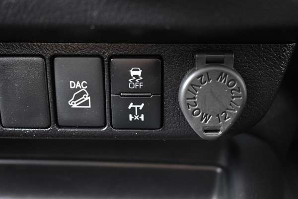 2022 Toyota Hilux SR GUN126R 4X4