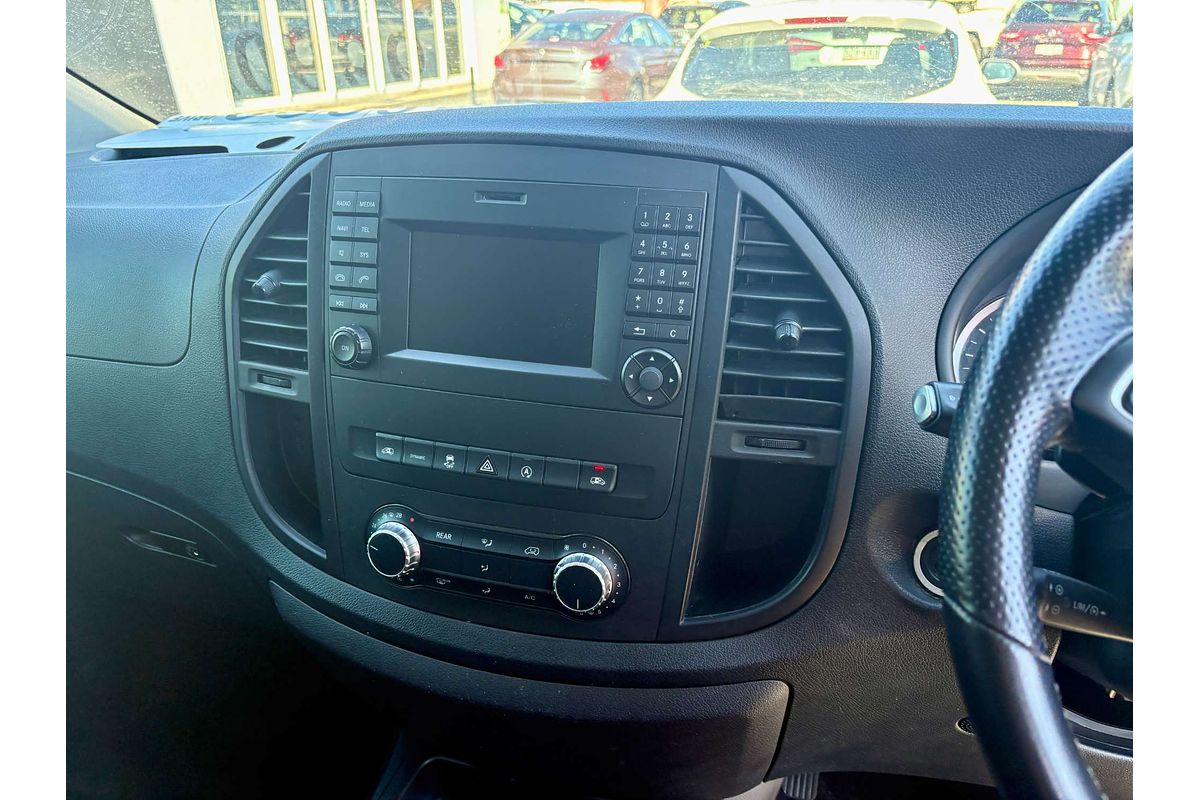 2019 Mercedes-Benz Valente 116CDI 447