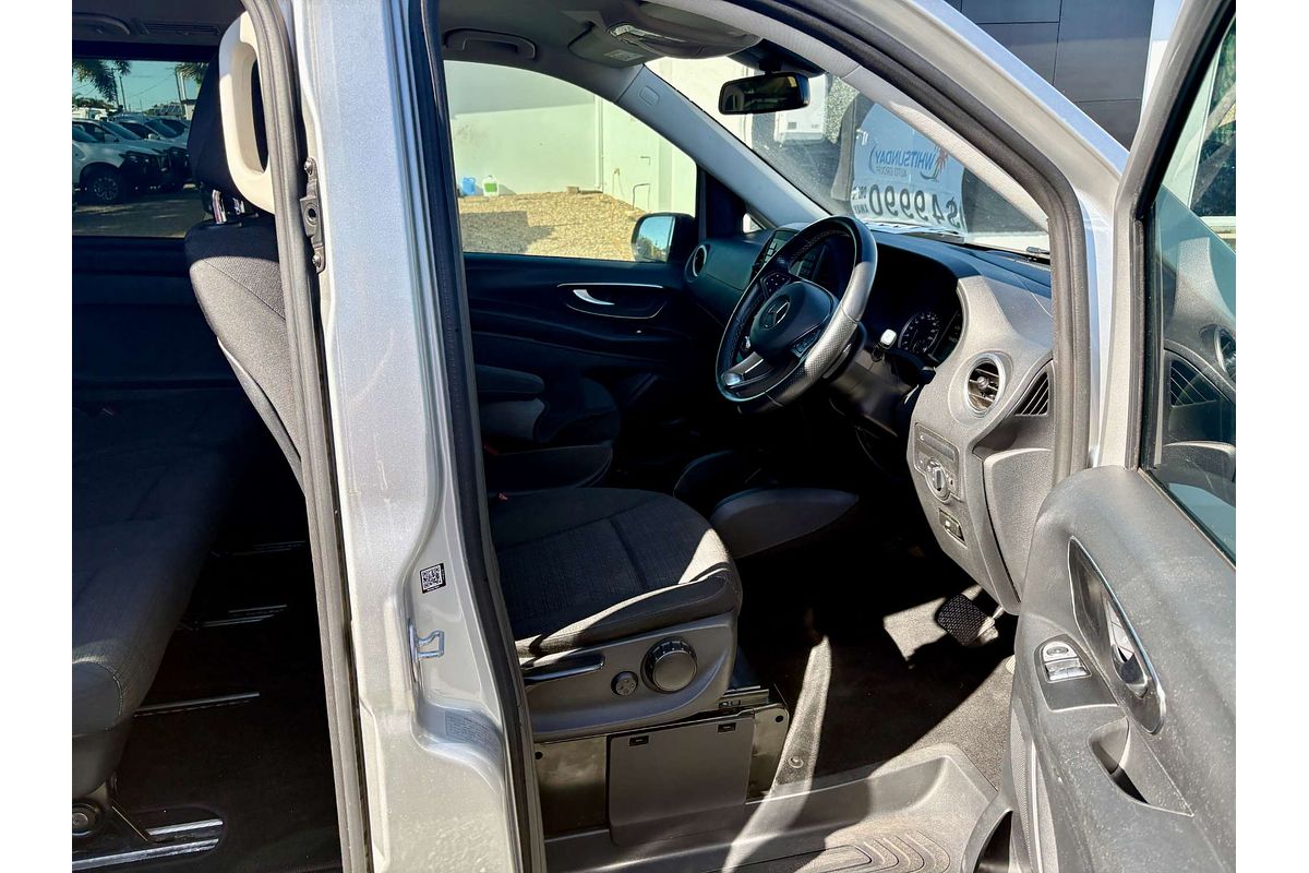 2019 Mercedes-Benz Valente 116CDI 447