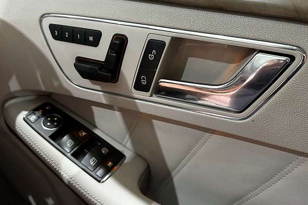 2009 Mercedes-Benz E-Class E500 Avantgarde W211
