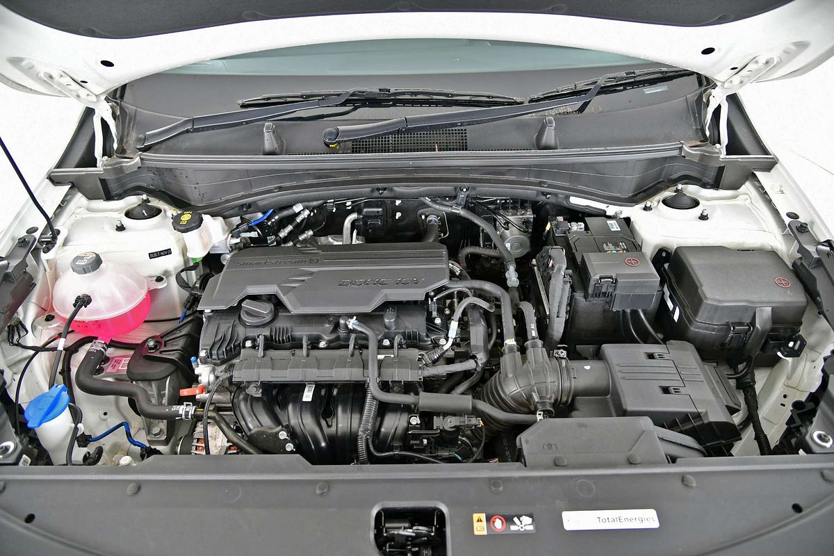 2024 Kia Sportage S NQ5