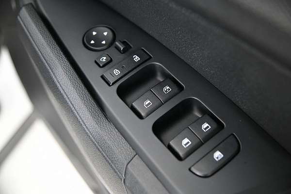 2024 Kia Sportage S NQ5