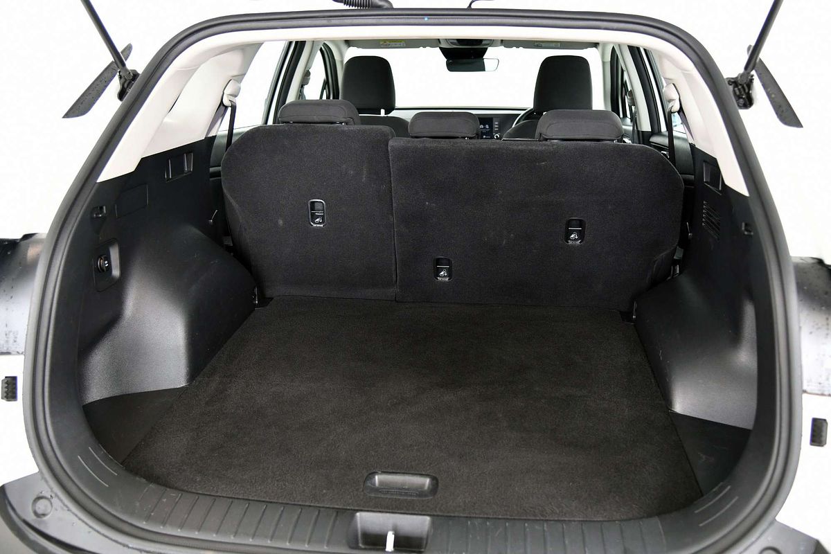 2024 Kia Sportage S NQ5