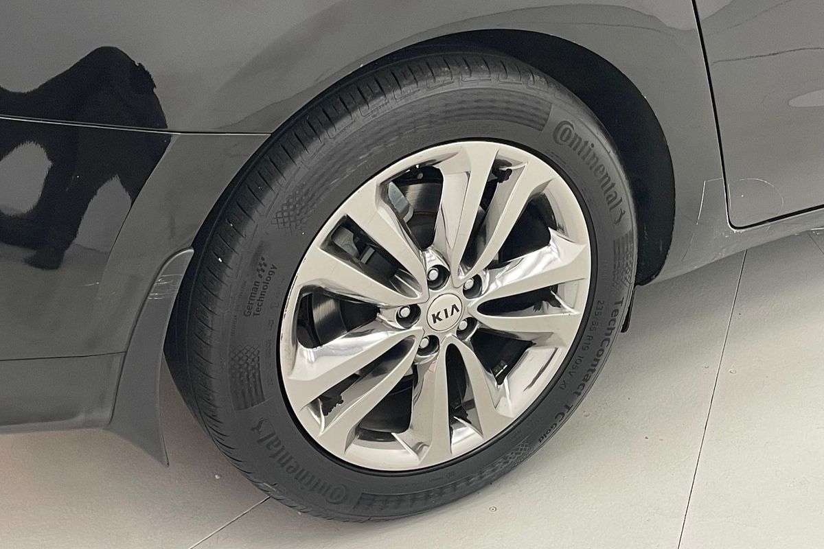 2018 Kia Carnival Platinum YP