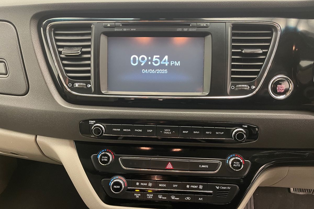2018 Kia Carnival Platinum YP