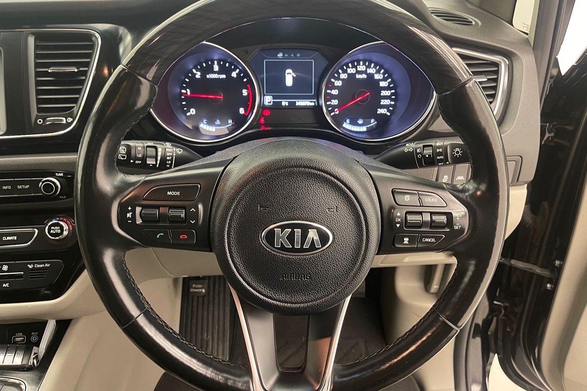 2018 Kia Carnival Platinum YP