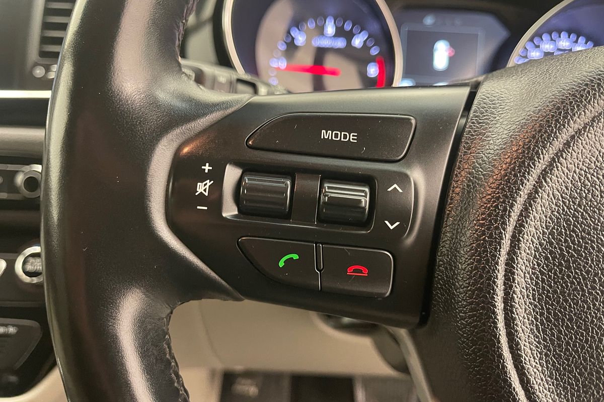 2018 Kia Carnival Platinum YP