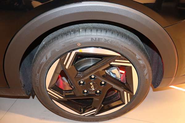 2025 Kia K4 Sport+ CL4m