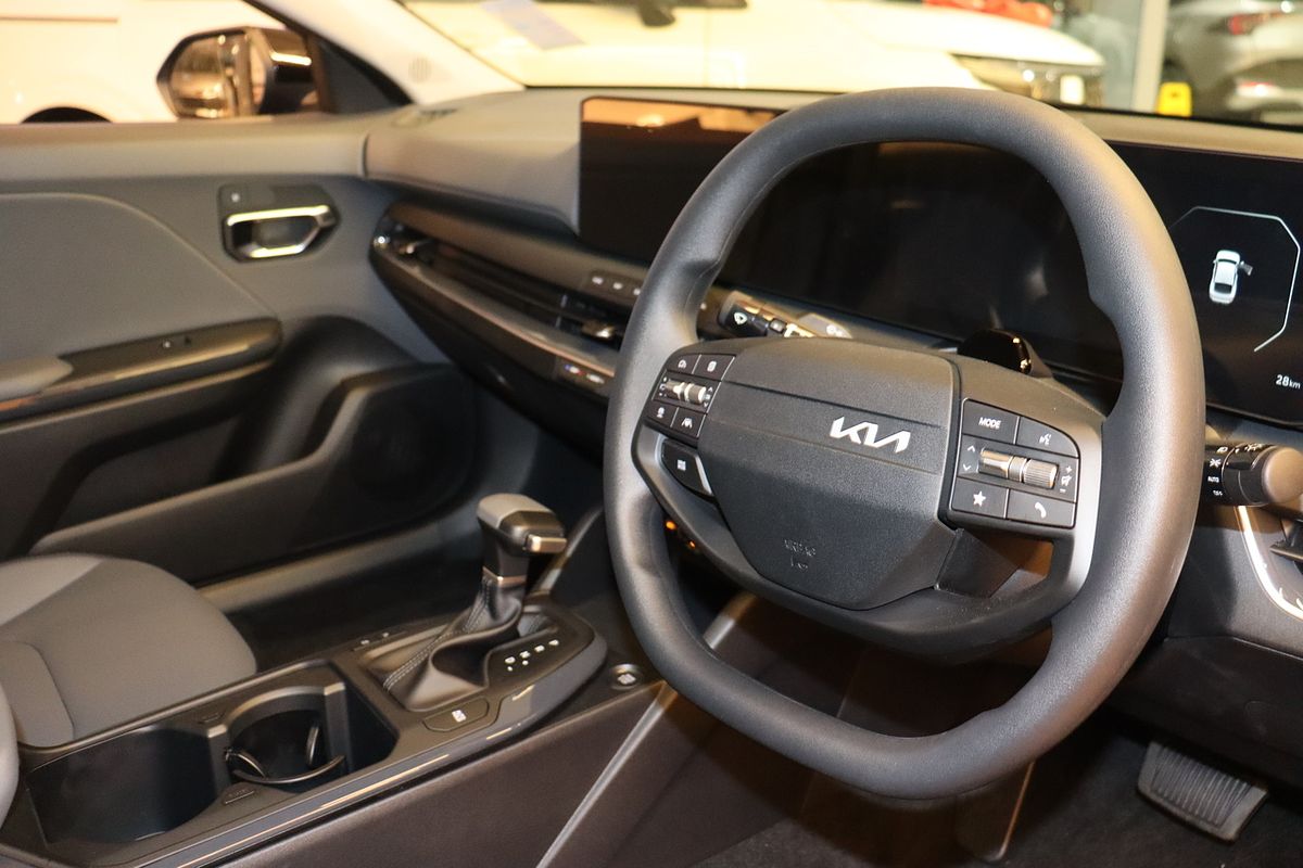 2025 Kia K4 Sport+ CL4m
