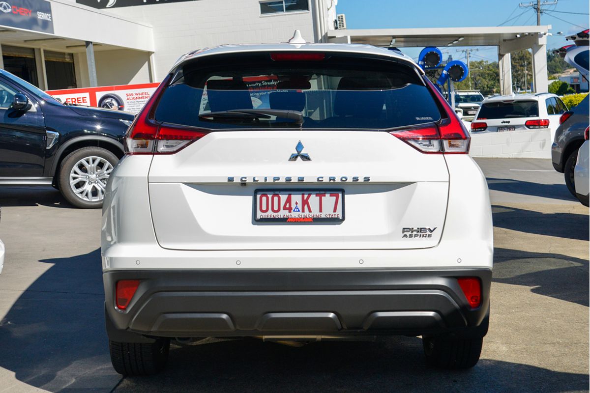 2024 Mitsubishi Eclipse Cross PHEV ES YB