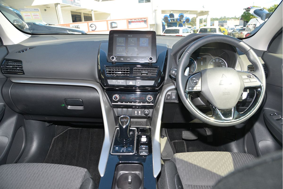 2024 Mitsubishi Eclipse Cross PHEV ES YB