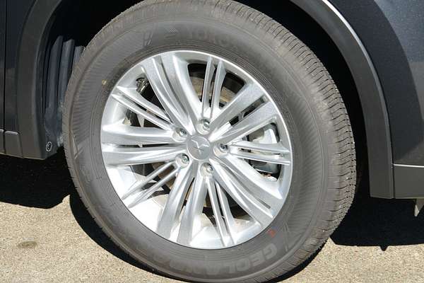 2024 Mitsubishi Outlander ES ZM