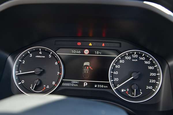 2024 Mitsubishi Outlander ES ZM