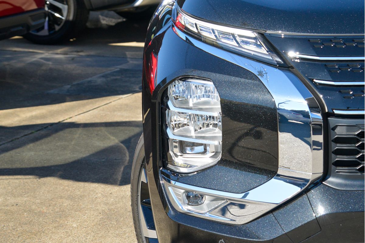 2024 Mitsubishi Outlander PHEV Aspire ZM