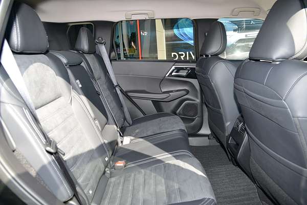 2024 Mitsubishi Outlander PHEV Aspire ZM