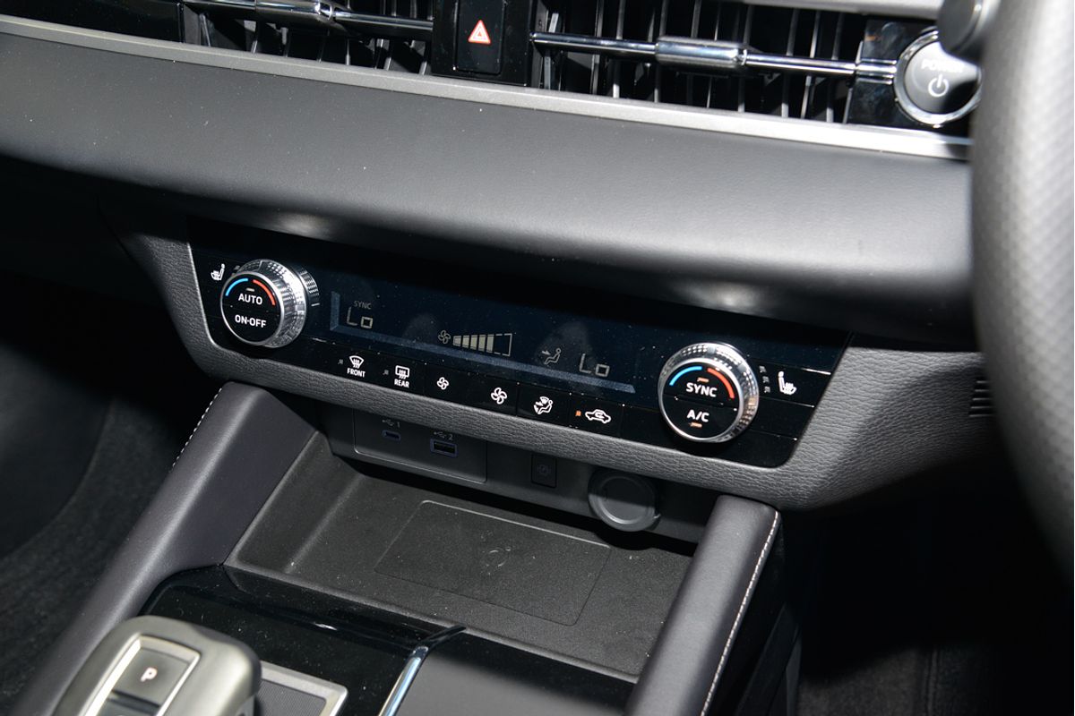 2024 Mitsubishi Outlander PHEV Aspire ZM