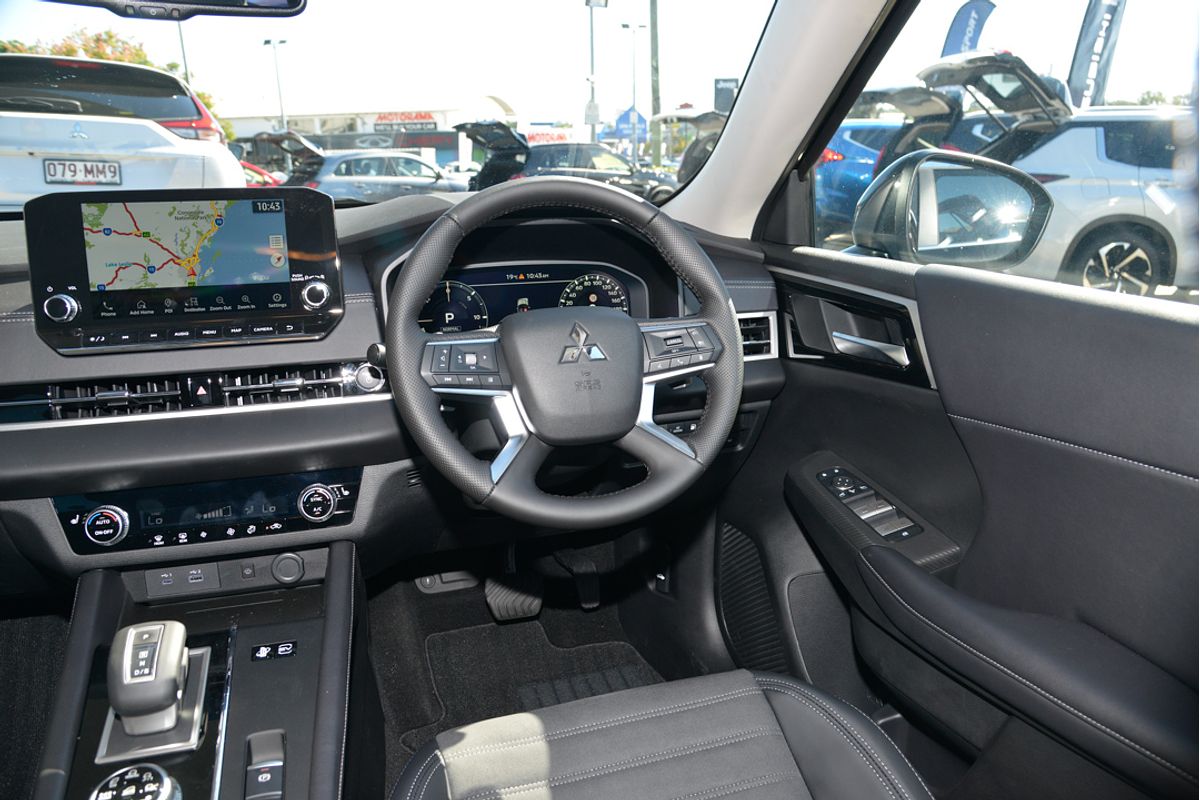 2024 Mitsubishi Outlander PHEV Aspire ZM