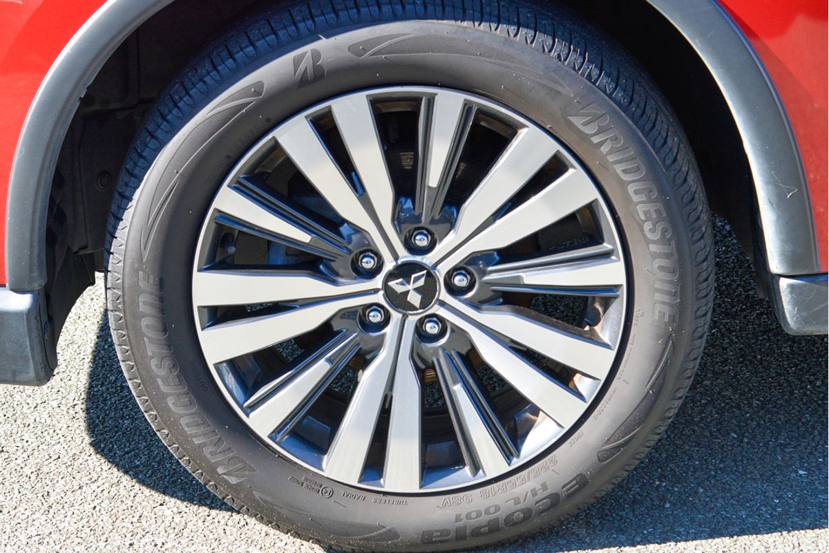 2018 Mitsubishi Outlander LS ZL