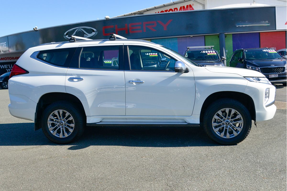 2024 Mitsubishi Pajero Sport GLX QF