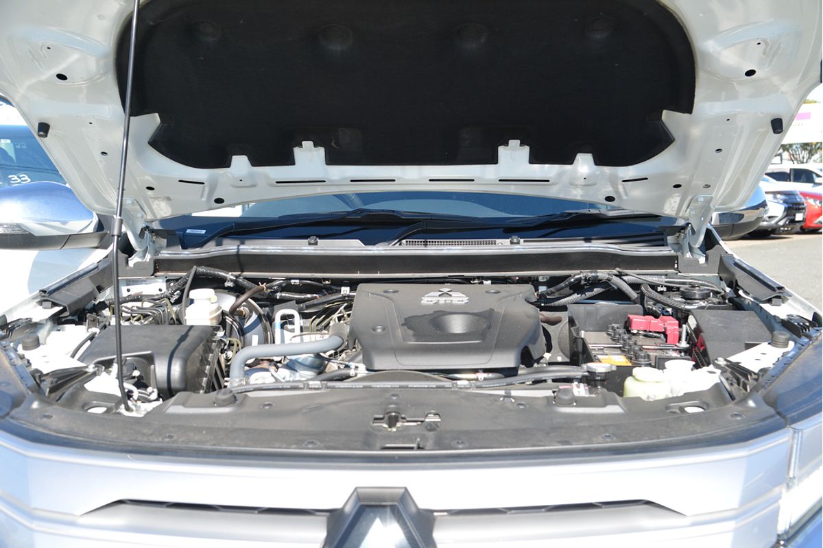2024 Mitsubishi Pajero Sport GLX QF