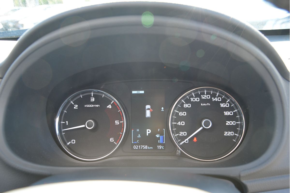 2024 Mitsubishi Pajero Sport GLX QF