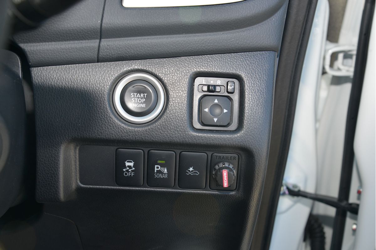 2024 Mitsubishi Pajero Sport GLX QF
