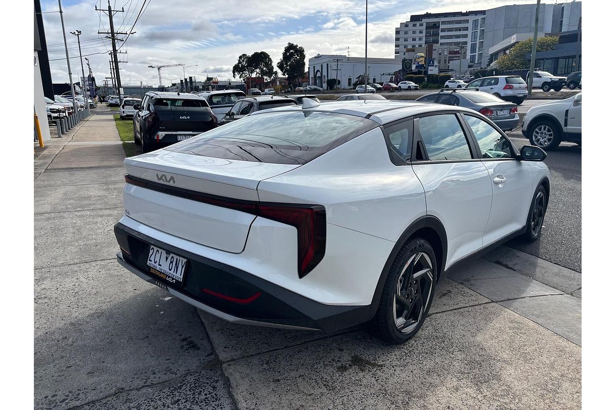 2025 Kia K4 Sport CL4m