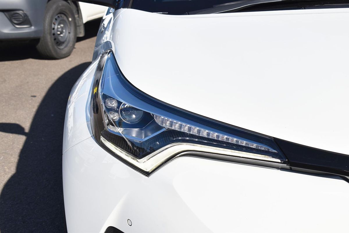 2017 Toyota C-HR Koba NGX10R