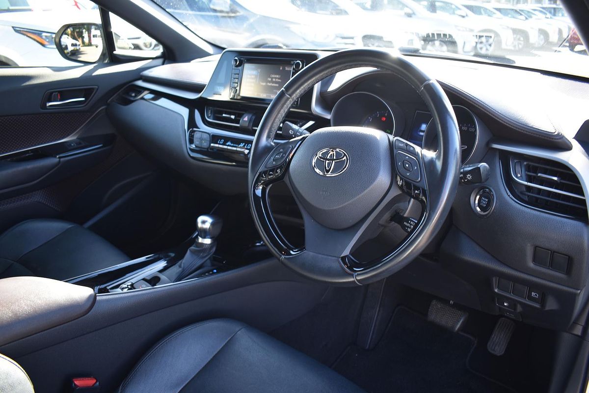 2017 Toyota C-HR Koba NGX10R