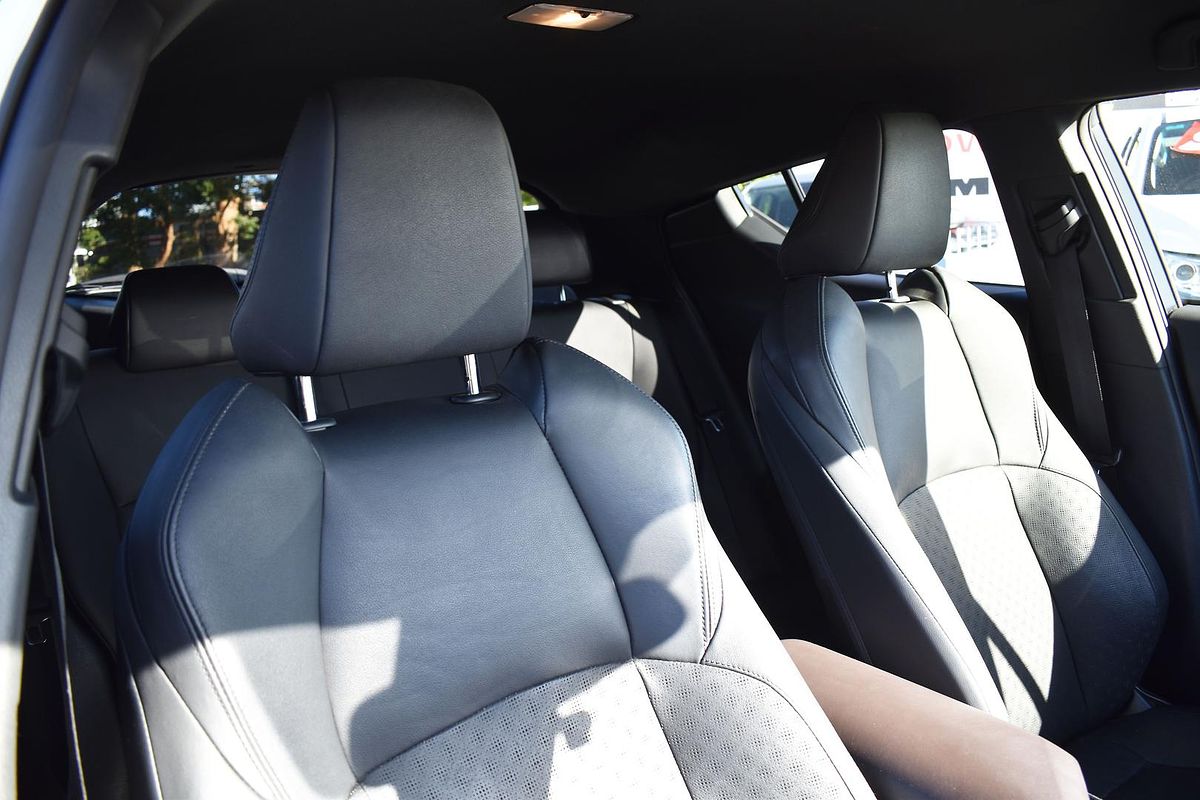 2017 Toyota C-HR Koba NGX10R