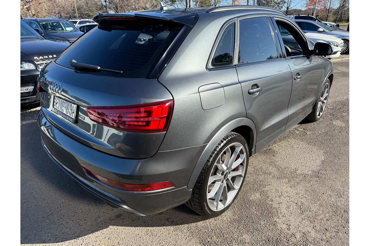 2018 Audi RS Q3 performance 8U
