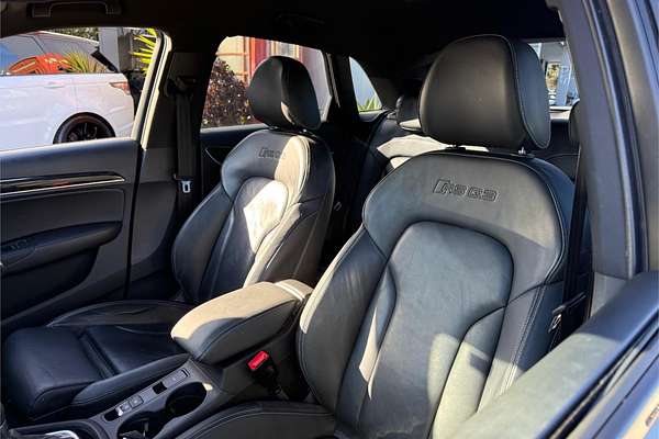 2018 Audi RS Q3 performance 8U