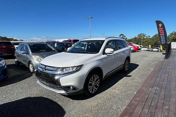 2015 Mitsubishi Outlander LS ZK