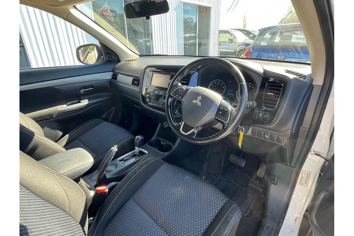 2015 Mitsubishi Outlander LS ZK